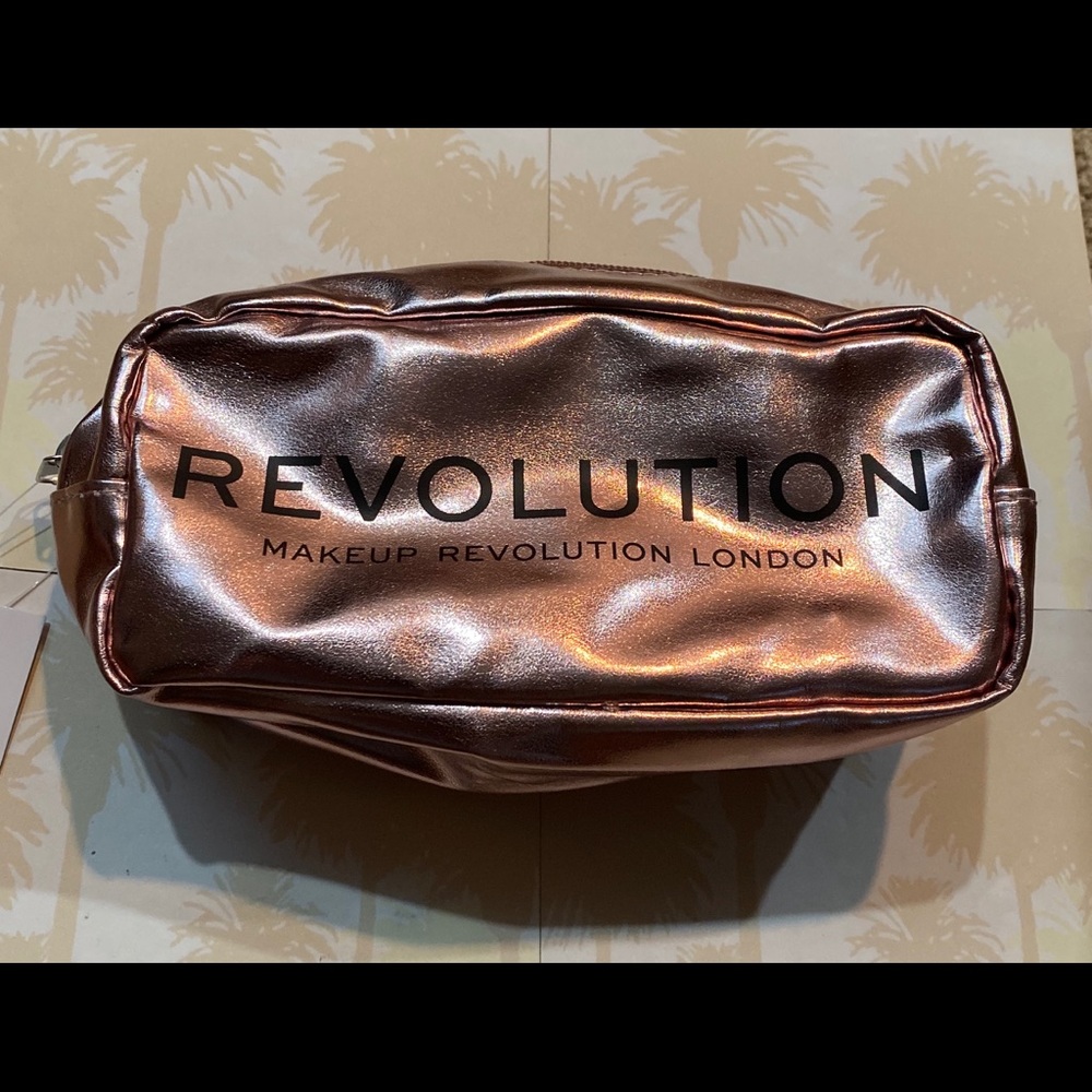 Makeup Revolution London Gift Set